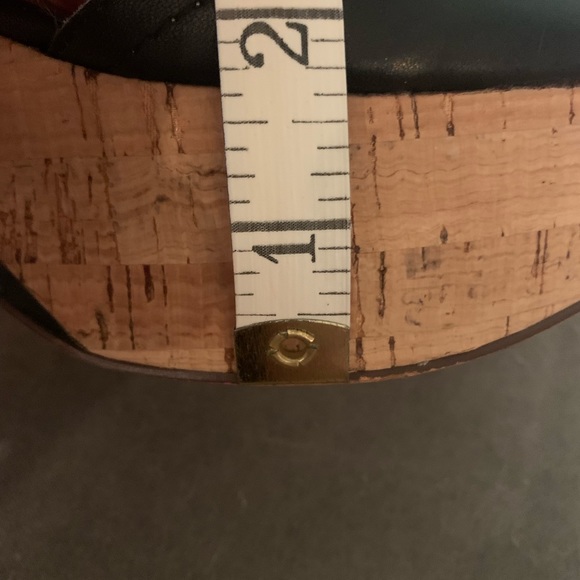 Guess Platform cork and leather sandals - Picture 5 of 8